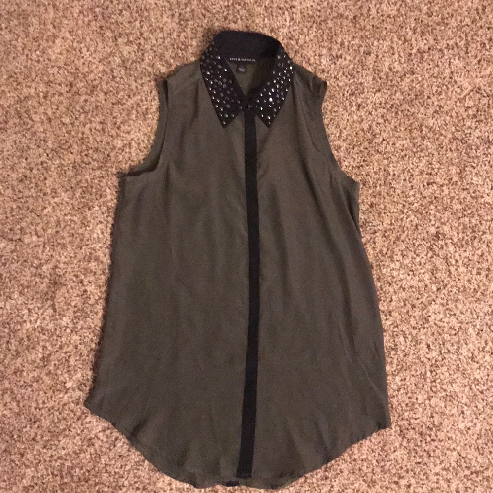 Rock & Republic Studded Collar tank SZ XS